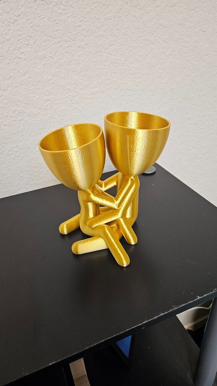 Loving couple flower pots - Shimmering gold color - perfect Valentine's day gift